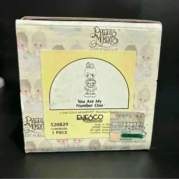 Precious Moments Little Girl With Cup Samuel J Butcher 5" Figurine Vintage 1988 - Picture 4 of 4